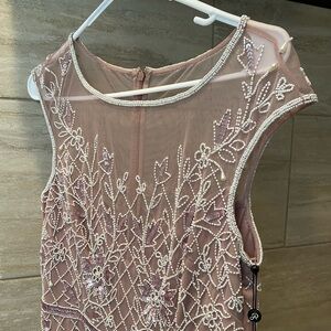 Adrianna Papell - Beaded Illusion Neck Cap Sleeve Dress